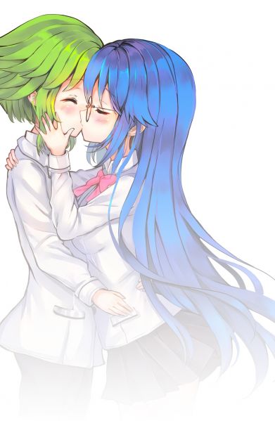 File:CG Kiss.jpg